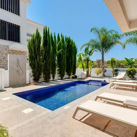 Levanda Hills Haven In Protaras Вилла *