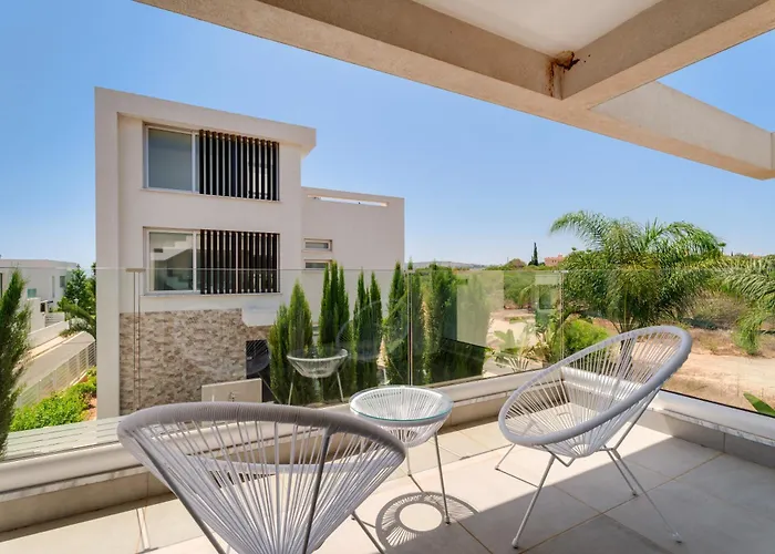 Villa Levanda Hills Haven In Protaras *